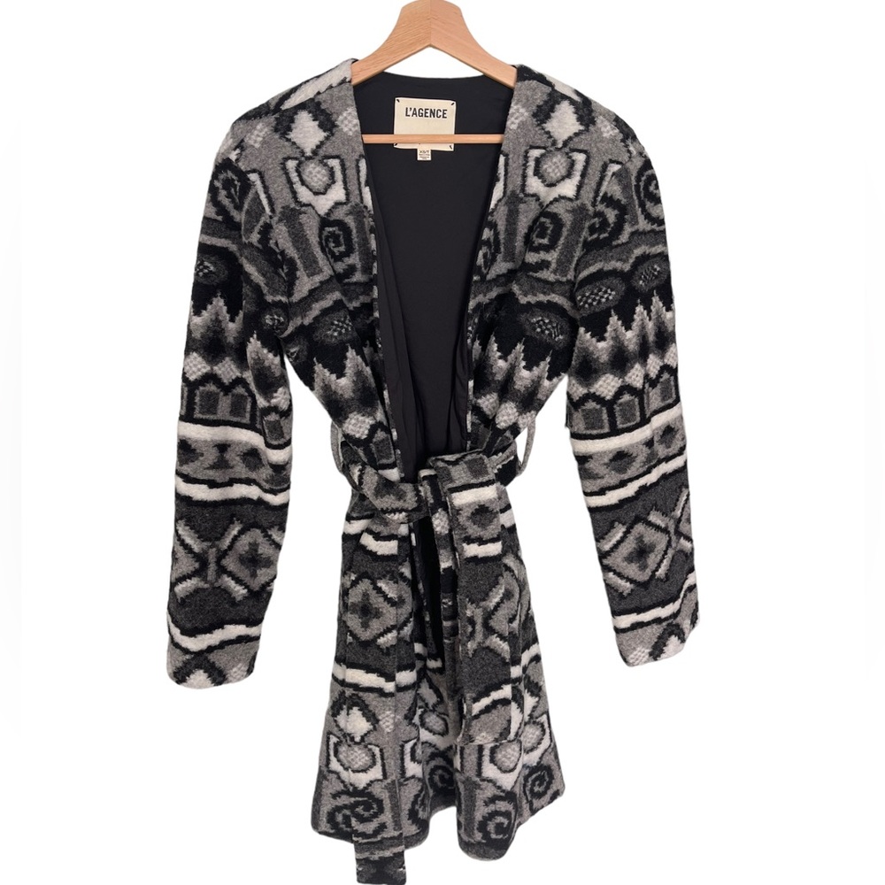 Never Worn L’AGENCE Wool Sweater with Tie Black and white tribal print Aztec XS